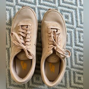 Nike Women's DBreak Premium 'Vachetta Tan' Size 10